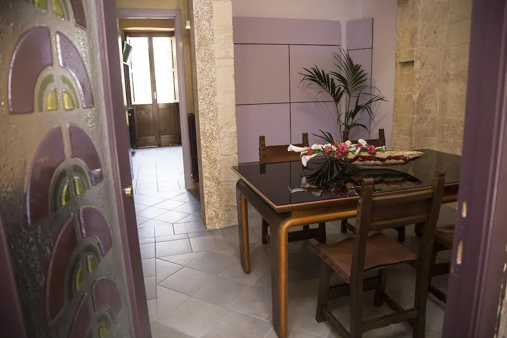 فندق مبيت وإفطار ليتشي B&B Malennio