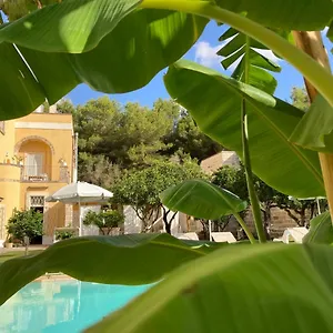 Masseria Lu Iundulu Bed & Breakfast
