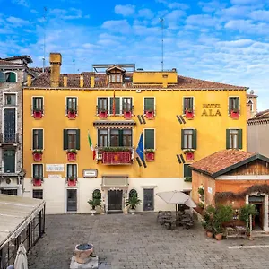 *** Hotel Unahotels Ala Venezia-adults 16 Italië